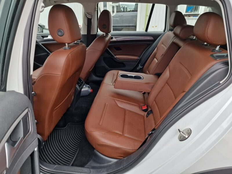 Volkswagen Golf 1.8 TSI 180 KM, ALLTRACK, 4-Motion, DSG, Łopatki, Kamera, Bluetooth VII (2012-)