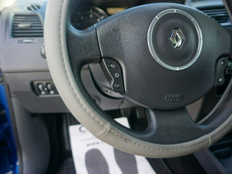 Renault Megane 1.5DCi 86KM, Zarejestrowany, Ubezpieczony, Sprawny, Ekonomiczny, II (2002-2008)