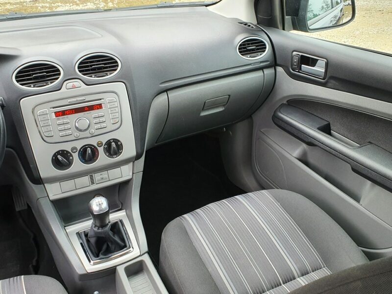 Ford Focus 1.6 16v 101KM # LIFT # Klima # Super Stan # Czarna Perła # GWARANCJA ! Mk2 (2004-2011)