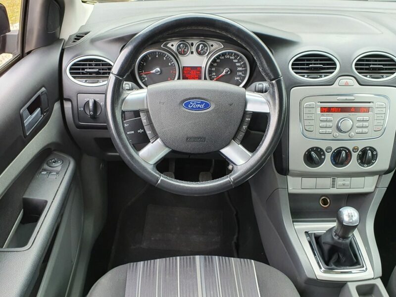 Ford Focus 1.6 16v 101KM # LIFT # Klima # Super Stan # Czarna Perła # GWARANCJA ! Mk2 (2004-2011)