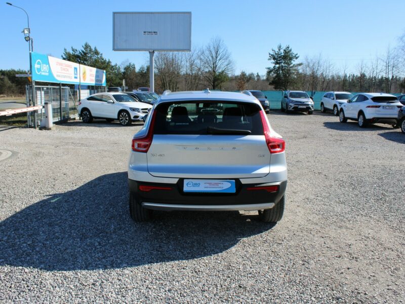 Volvo XC 40 F-vat,salon-polska Momentum,LED,automat,półskóra
