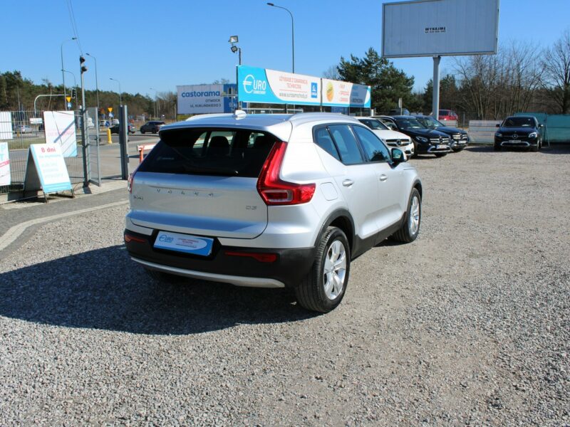 Volvo XC 40 F-vat,salon-polska Momentum,LED,automat,półskóra