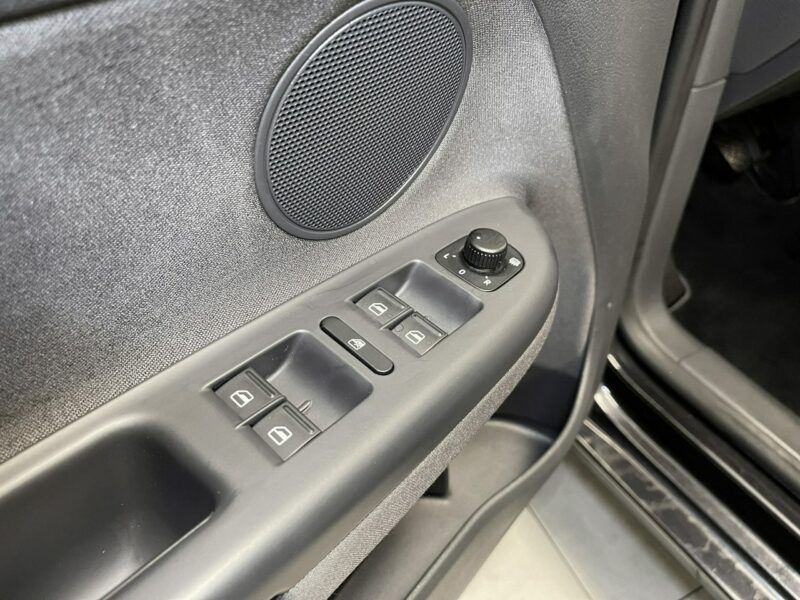 Volkswagen Golf Plus 1.9TDI UNITED*Face Lift*Klimatronic*ALU*PDC*RelingFull opcja*Z NIEMIEC I (2004-2009)