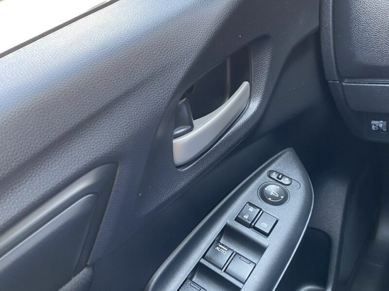 Honda Jazz 1.3 102 KM ,Podgrzewane fotele,Gwarancja IV (2013-)