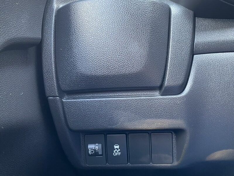 Honda Jazz 1.3 102 KM ,Podgrzewane fotele,Gwarancja IV (2013-)