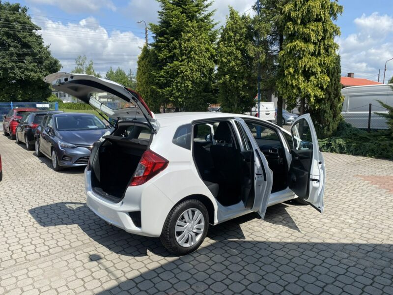 Honda Jazz 1.3 102 KM ,Podgrzewane fotele,Gwarancja IV (2013-)