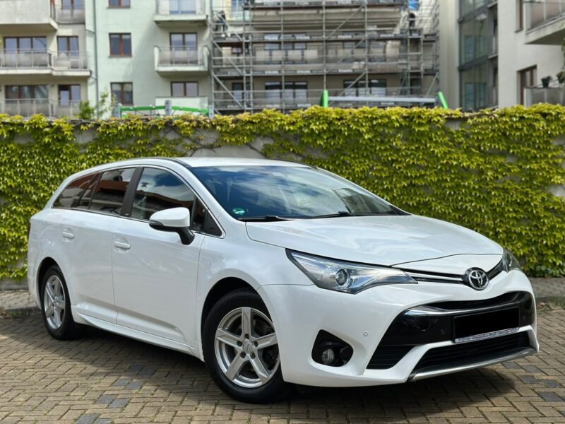 Toyota Avensis 1.8 III (2009-)