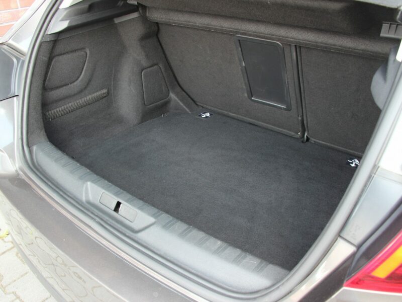 Peugeot 308 130KM*Panorama*Led*Navi*Pdc*Esp*Alu*Kamera*Android*AsysToru*GwarVGS!!! T9 (2014-2021)