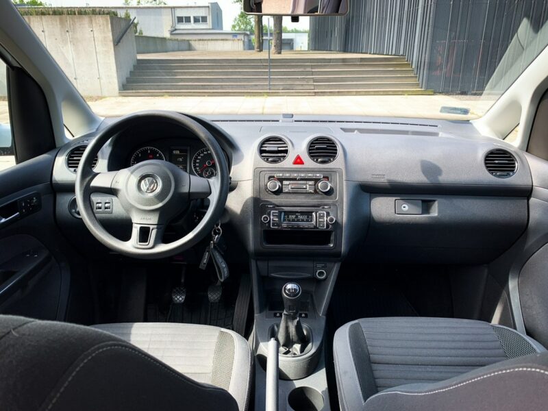 Volkswagen Caddy inwalida dla osób niepełnosprawnych III (2004-)
