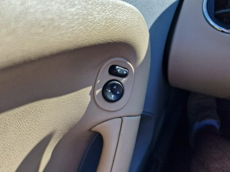 Pontiac Solstice 2.4 Benzyna 177 KM, Skóra, Tempomat, Komputer, Alufelgi, UNIKAT !!!