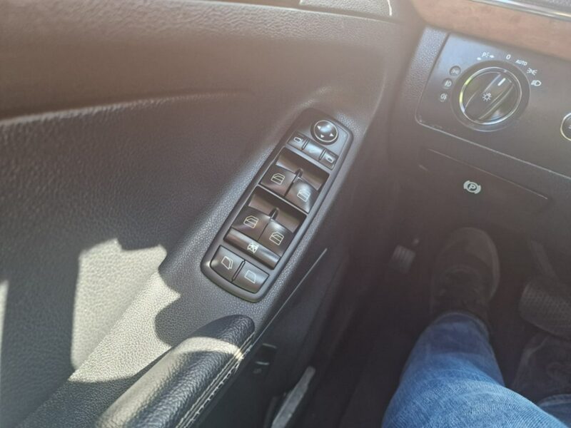 Mercedes GL 450 4.7 V8 340 KM 4-Matic, DVD, Automat, Skóra, Alu, Pneumatyka, Xenon X164 (2006-2012)
