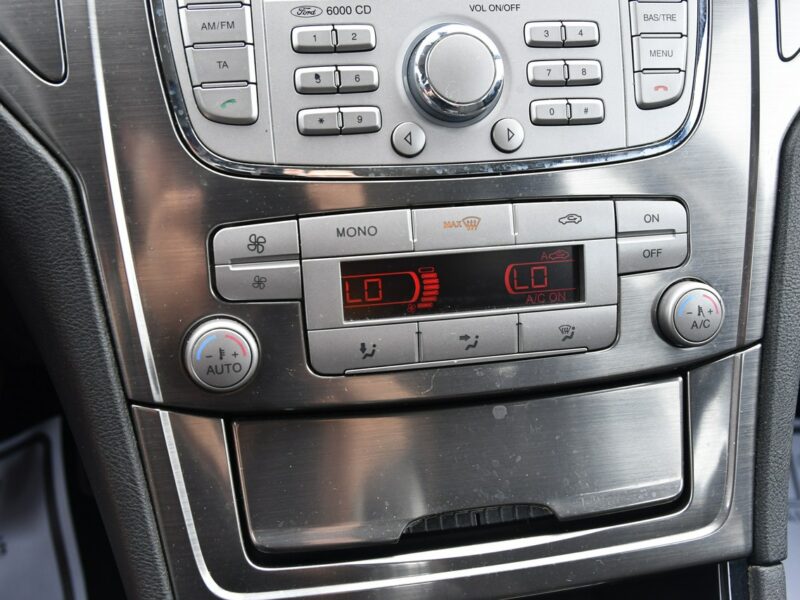 Ford Mondeo 2,0b DUDKI11 Convers+Navi,Klimatronic 2 str.Alu,Kredyt.GWARANCJA Mk4 (2007-2014)
