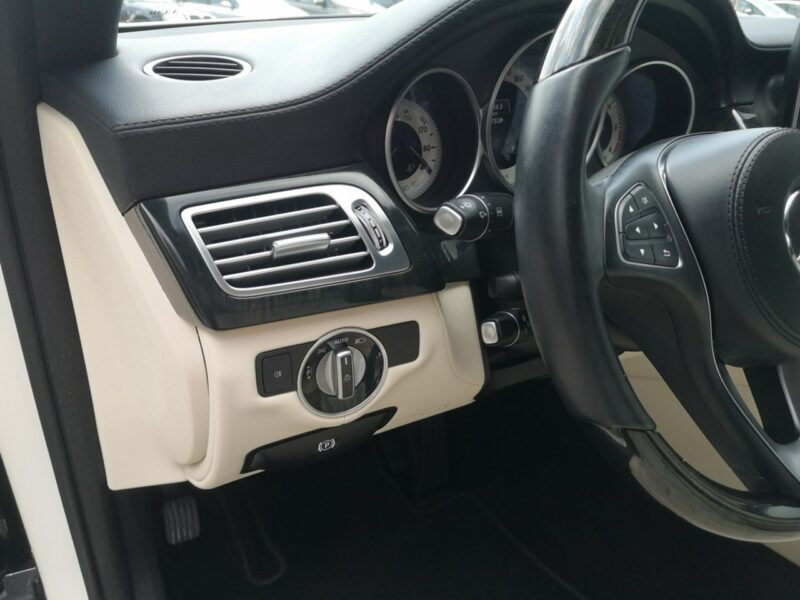 Mercedes CLS 350 3.0 V6 CDI # E 350 # Automat # Salon Pl # 9 Gtronic # 4 Matic # Lift C218 (2011-)
