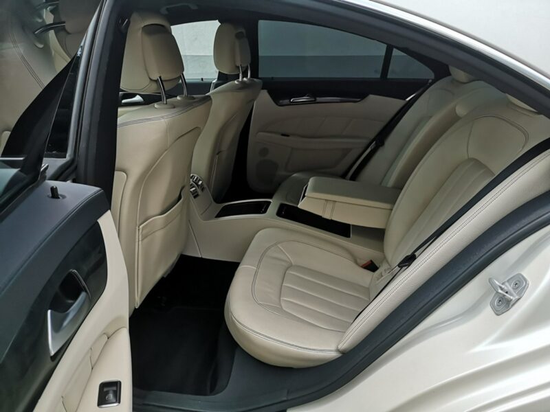 Mercedes CLS 350 3.0 V6 CDI # E 350 # Automat # Salon Pl # 9 Gtronic # 4 Matic # Lift C218 (2011-)