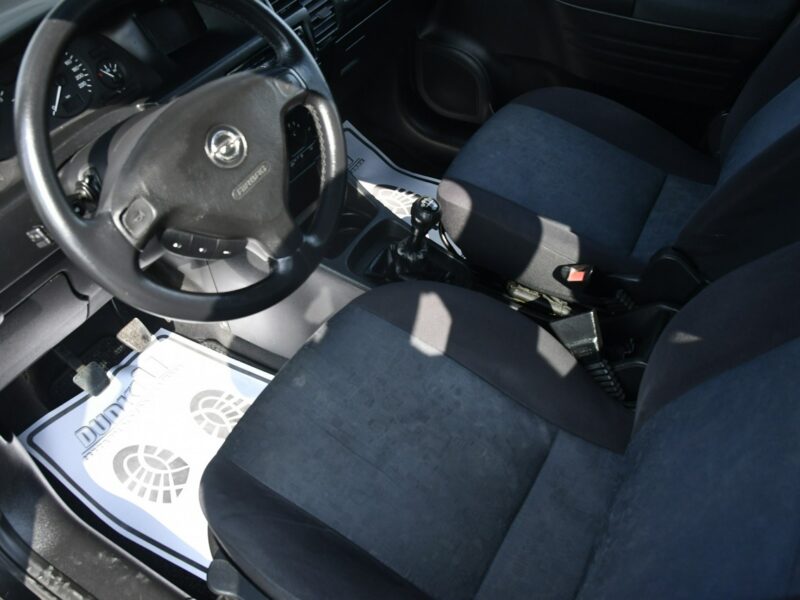 Opel Zafira 1,8b DUDKI11 7 Foteli,Klimatyzacja,El.szyby.Centralka,kredyt.OKAZJA A (1999-2005)