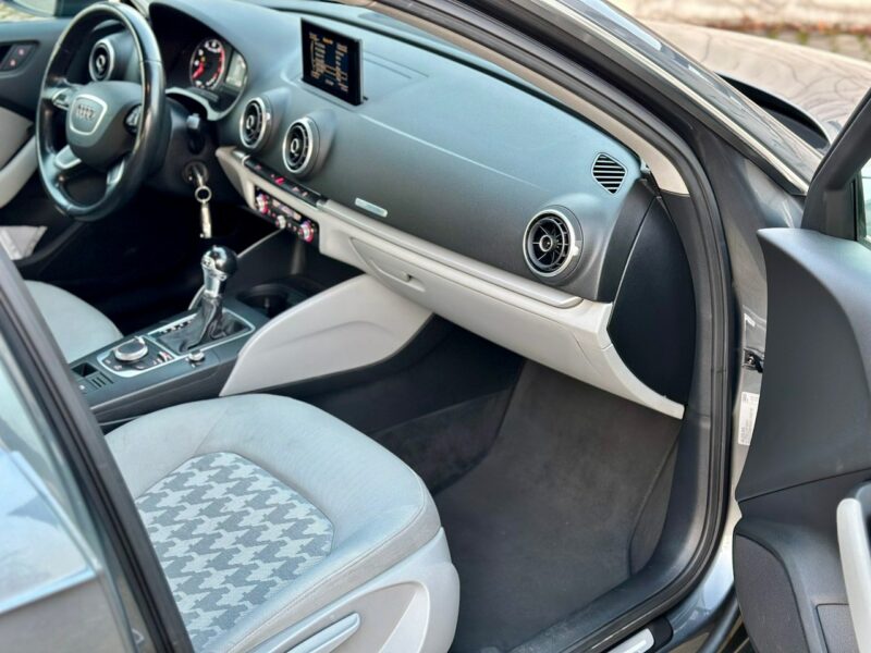 Audi A3 Salon Polska 8V (2012-)