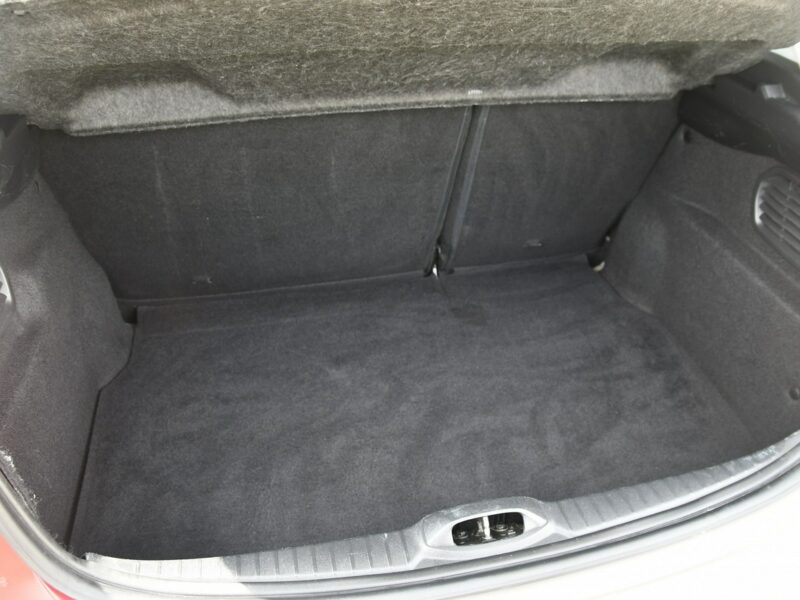 Peugeot 208 1,4Hdi DUDKI11 Automat,Tempomat,kredyt,El.szyby>Centralka,Hak I (2012-2019)