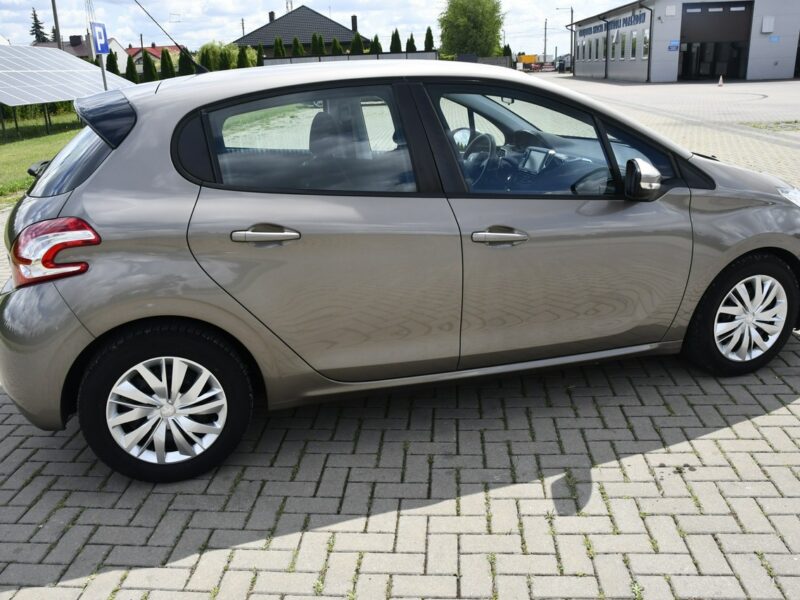 Peugeot 208 1,4Hdi DUDKI11 Automat,Tempomat,kredyt,El.szyby>Centralka,Hak I (2012-2019)