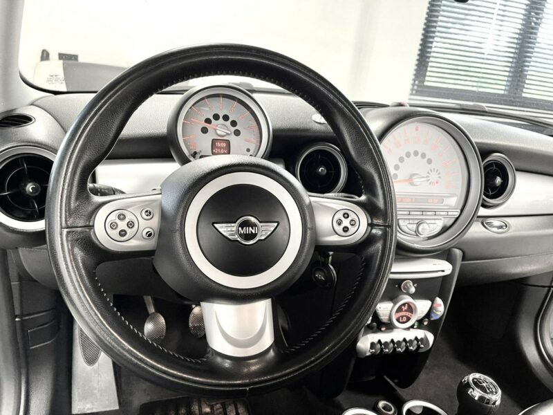 Mini Cooper 1.6 120KM*COOPER*Klimatronic*Skóry*El.szyby*C.Zamek*Skóry* Z NIEMIEC II (2006-)