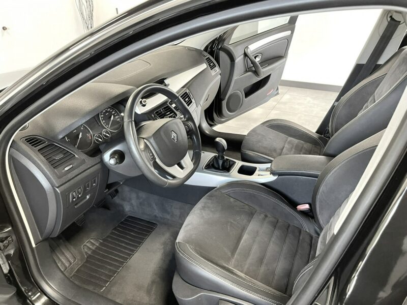 Renault Laguna 2.0 dci 150 KM*DYNAMIQUE*Soczewka*Alu*Tempomat*Klimatronic*Z Niemiec* III (2007-)