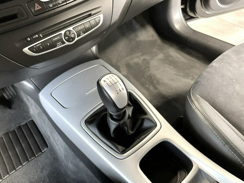 Renault Laguna 2.0 dci 150 KM*DYNAMIQUE*Soczewka*Alu*Tempomat*Klimatronic*Z Niemiec* III (2007-)