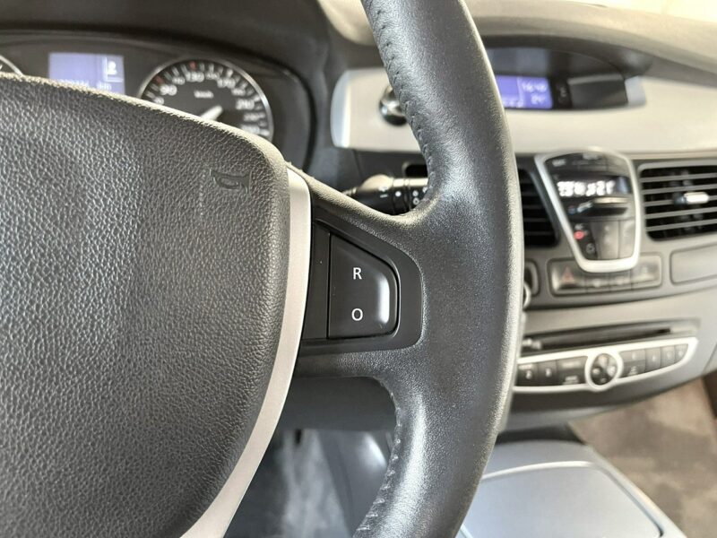 Renault Laguna 2.0 dci 150 KM*DYNAMIQUE*Soczewka*Alu*Tempomat*Klimatronic*Z Niemiec* III (2007-)