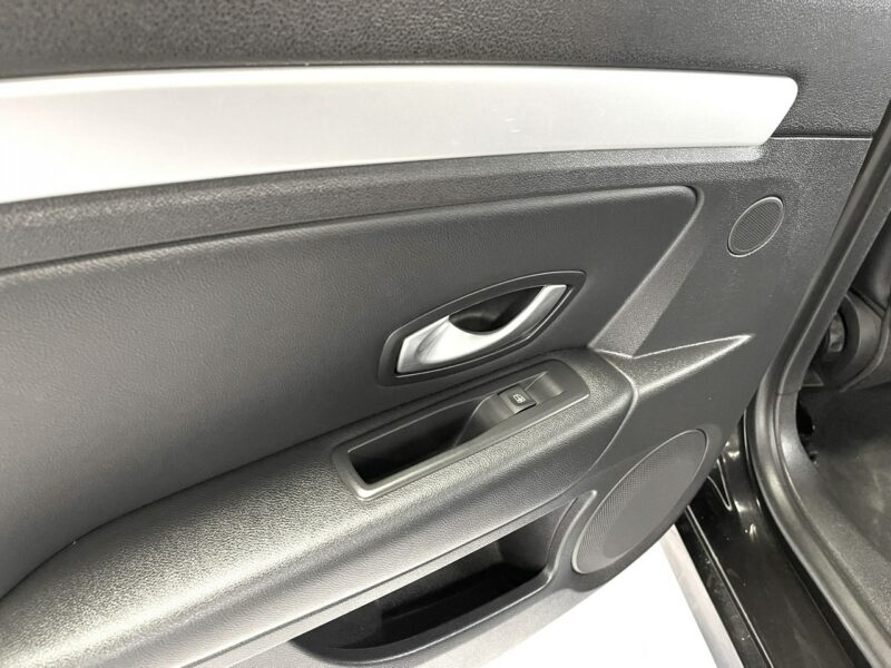 Renault Laguna 2.0 dci 150 KM*DYNAMIQUE*Soczewka*Alu*Tempomat*Klimatronic*Z Niemiec* III (2007-)