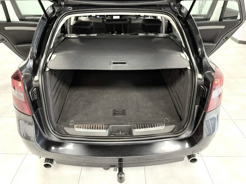 Renault Laguna 2.0 DCI GT 4 Control*Navi*BOSE*Skóry*el fotele*Hands Free*Z Niemiec III (2007-)