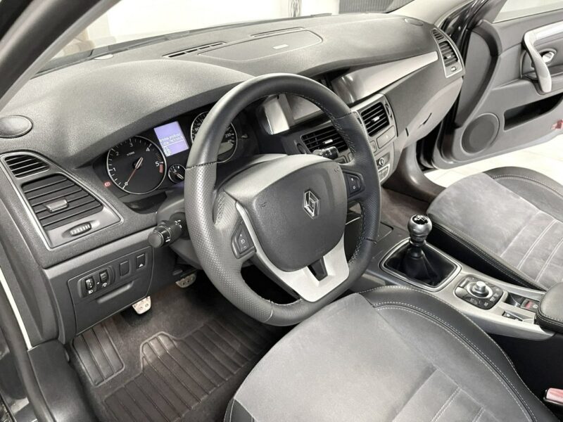 Renault Laguna 2.0 DCI GT 4 Control*Navi*BOSE*Skóry*el fotele*Hands Free*Z Niemiec III (2007-)