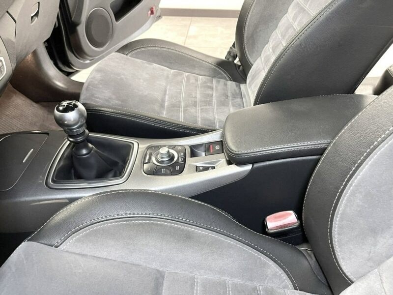 Renault Laguna 2.0 DCI GT 4 Control*Navi*BOSE*Skóry*el fotele*Hands Free*Z Niemiec III (2007-)