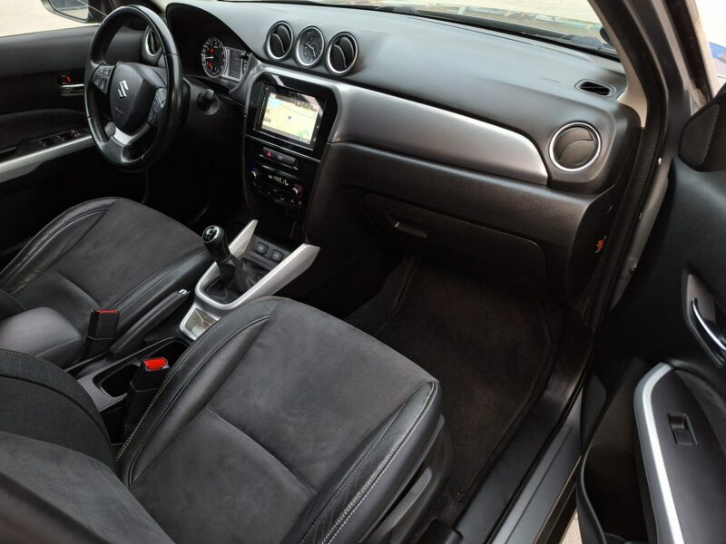 Suzuki Vitara * 1.6benzyna* 120KM* BARDZO ŁADNA* LED* podgrzewane fotele* ALU* II (2015-2019)