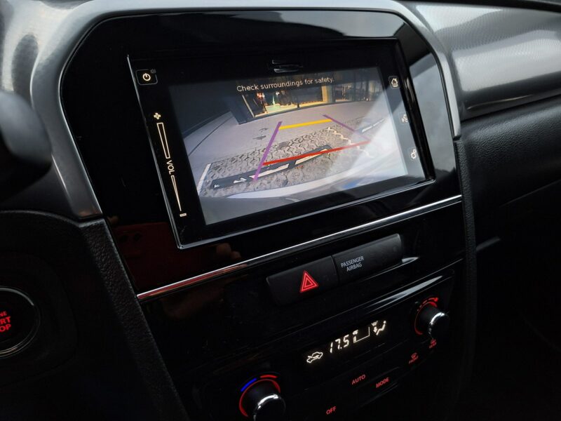 Suzuki Vitara * 1.6benzyna* 120KM* BARDZO ŁADNA* LED* podgrzewane fotele* ALU* II (2015-2019)