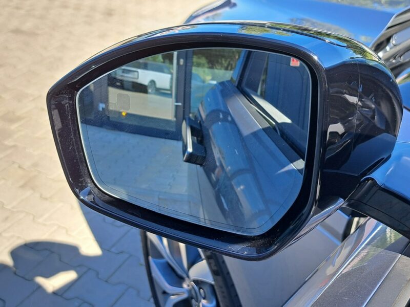Land Rover Range Rover Evoque MY23.5 2.0P I4 200 KM AWD Auto SE EigerGrey Felgi20 Meridian LED II (2019-)