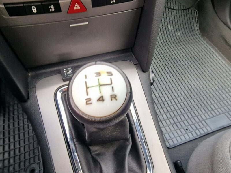 Peugeot 407 1.8 Benzyna + LPG 115 KM, Klimatyzacja, Kurtyny Powietrzne, Isofix