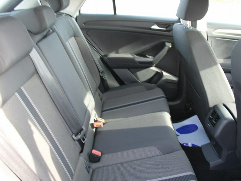 Volkswagen T-Roc F-VAT,Salon-pl,gwarancja,I-właściciel,grzane-fotele,tempomat,czuj-park
