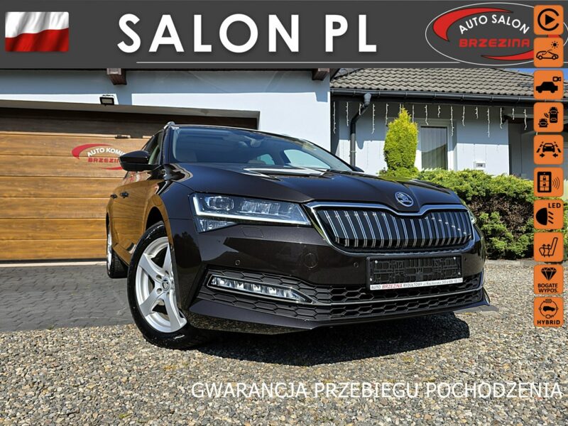 Škoda Superb serwis ASO, panorama, hak, FV23 III (2015-2023)