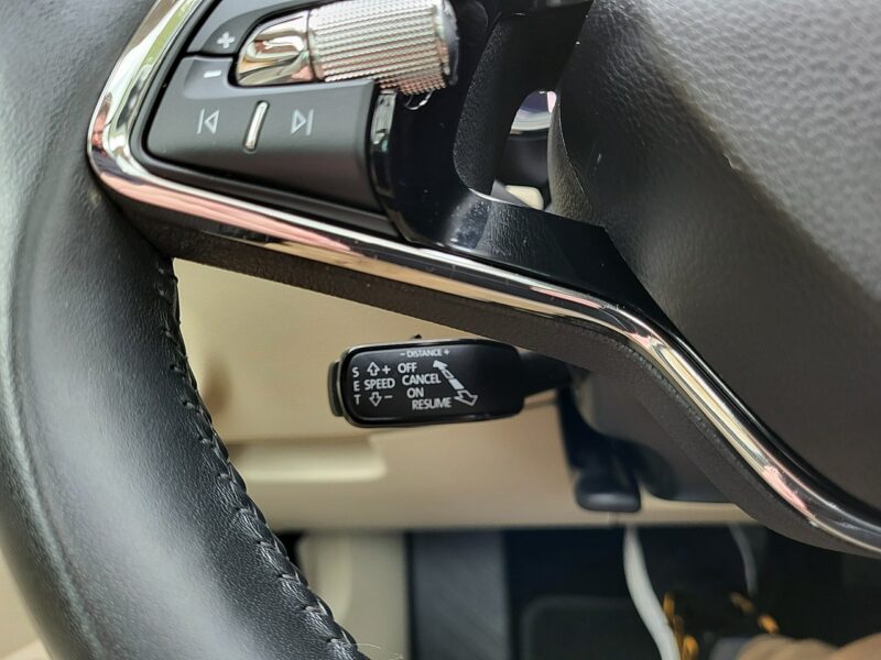Škoda Superb serwis ASO, panorama, hak, FV23 III (2015-2023)
