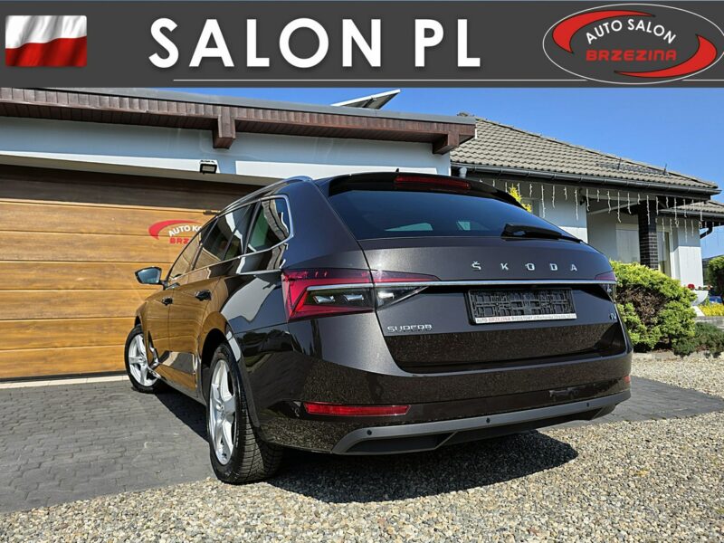 Škoda Superb serwis ASO, panorama, hak, FV23 III (2015-2023)