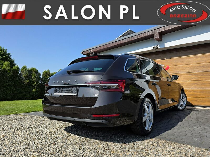 Škoda Superb serwis ASO, panorama, hak, FV23 III (2015-2023)