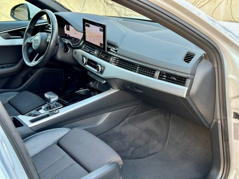 Audi A4 35 TFSI S-line S-tronic Faktura VAT 23% B9 (2015-)