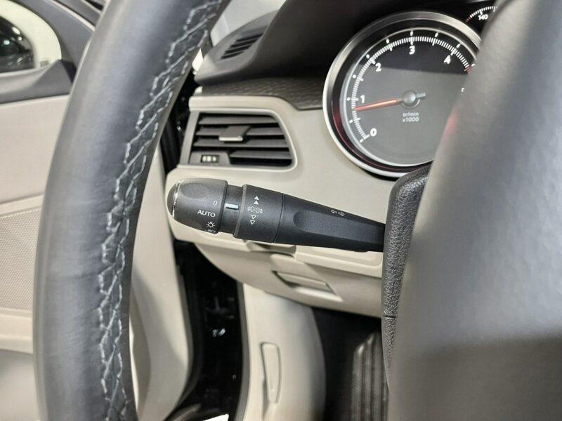 Peugeot 508 2.0 Blue-HDi 150KM*Feline*Full LED*Face Lift*Navi GPS*Alu*LED*ALU I (2010-2018)