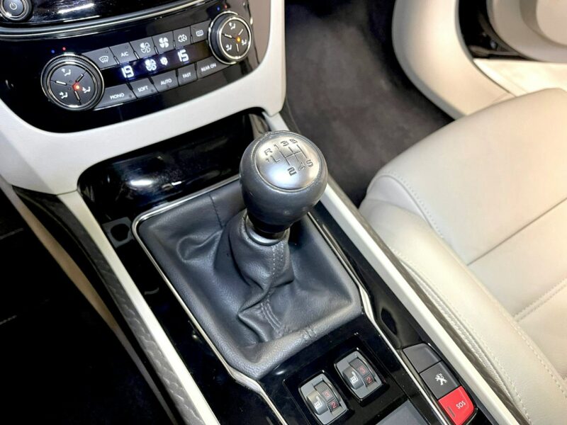 Peugeot 508 2.0 Blue-HDi 150KM*Feline*Full LED*Face Lift*Navi GPS*Alu*LED*ALU I (2010-2018)