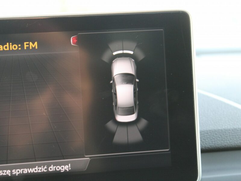 Audi A4 F-vat,salon-polska,navi,automat,gwarancja,g.fotele B9 (2015-)