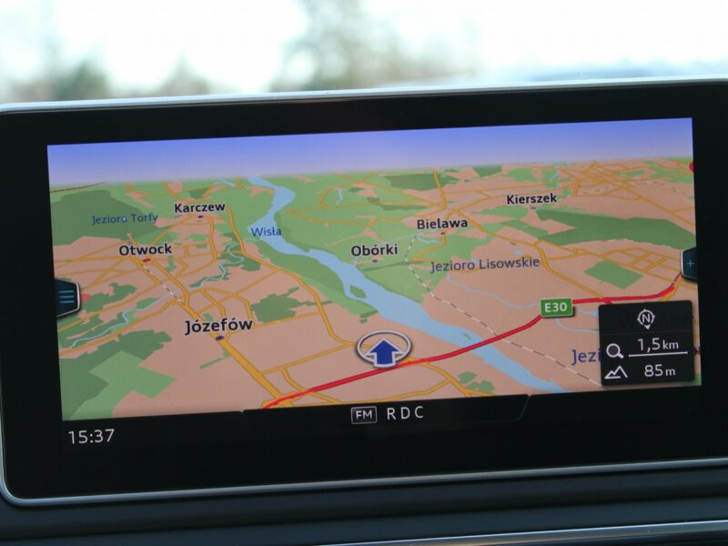 Audi A4 F-vat,salon-polska,navi,automat,gwarancja,g.fotele B9 (2015-)
