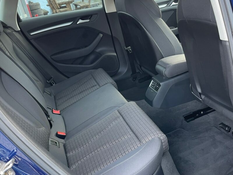 Audi A3 2.0 Diesel Moc 150KM Automat Bixenon LED 8V (2012-)