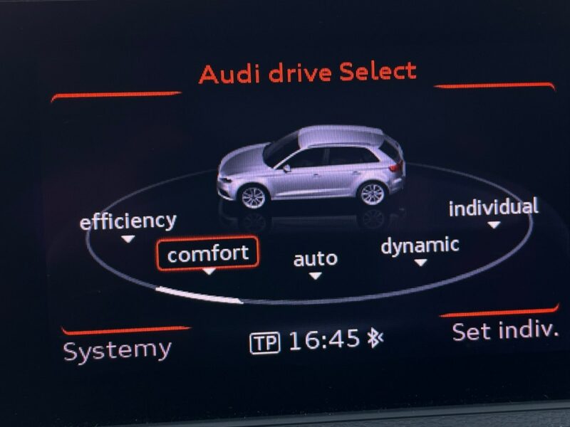 Audi A3 2.0 Diesel Moc 150KM Automat Bixenon LED 8V (2012-)