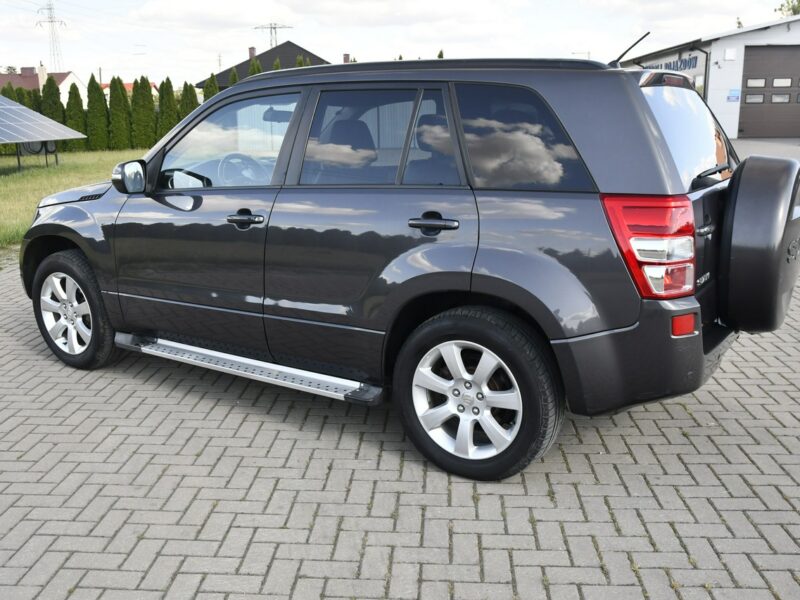 Suzuki Grand Vitara 2,4B DUDKI11 Automat,Hands-Free,4x4,Xenony,Szyberdach,El.szyby.kredyt. II (2005-2015)