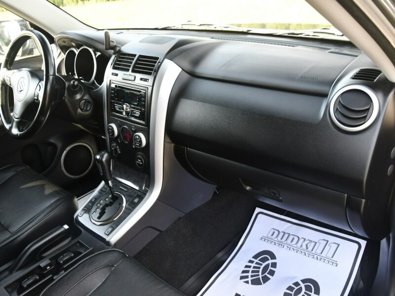 Suzuki Grand Vitara 2,4B DUDKI11 Automat,Hands-Free,4x4,Xenony,Szyberdach,El.szyby.kredyt. II (2005-2015)