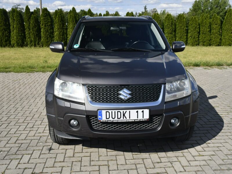 Suzuki Grand Vitara 2,4B DUDKI11 Automat,Hands-Free,4x4,Xenony,Szyberdach,El.szyby.kredyt. II (2005-2015)