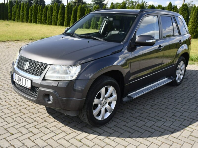 Suzuki Grand Vitara 2,4B DUDKI11 Automat,Hands-Free,4x4,Xenony,Szyberdach,El.szyby.kredyt. II (2005-2015)